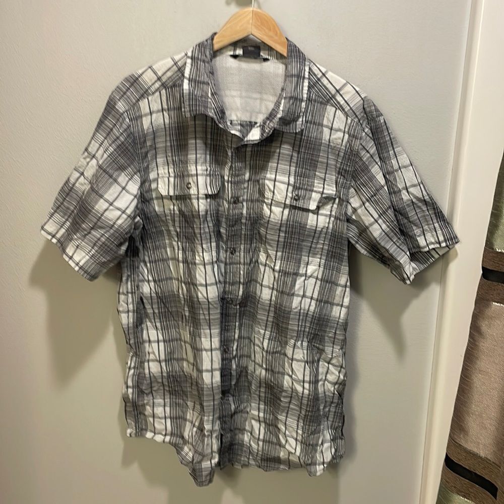 Ex Offico Mens short sleeve light weight grey striped shirt